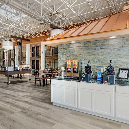 Best Western Of Alexandria Inn & Suites & Conference Center Екстериор снимка