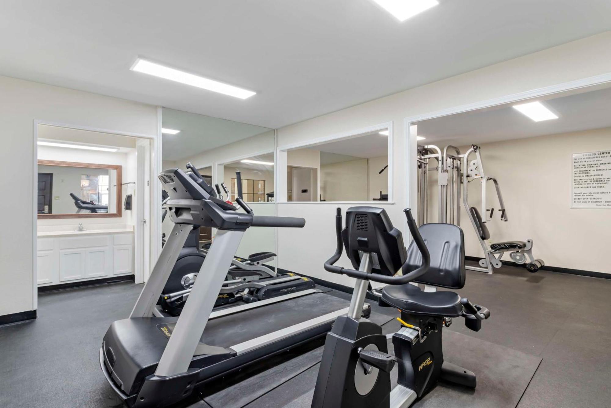 Best Western Of Alexandria Inn & Suites & Conference Center Екстериор снимка