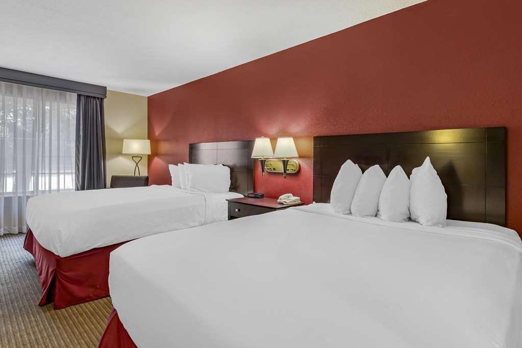 Best Western Of Alexandria Inn & Suites & Conference Center Стая снимка