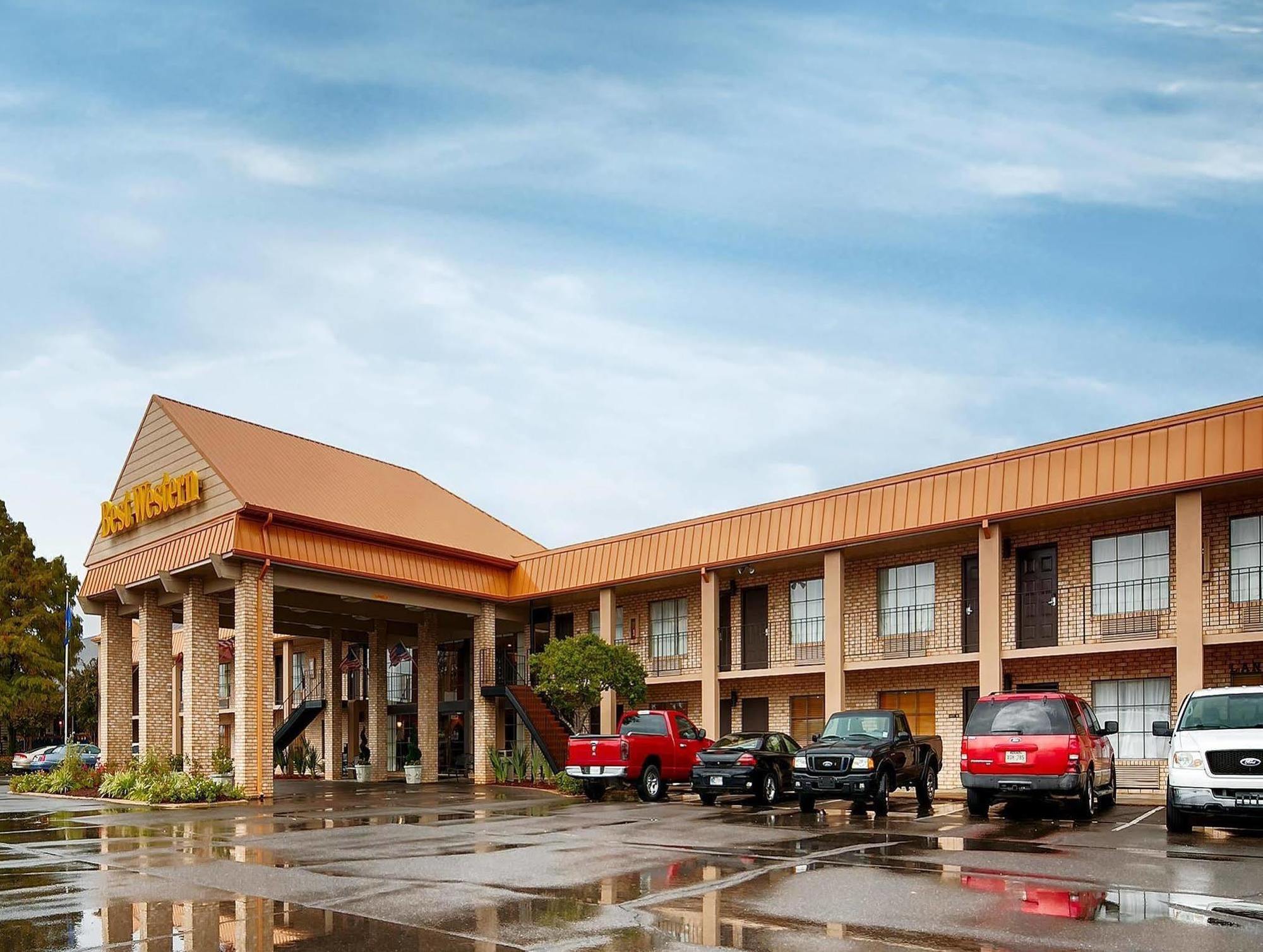 Best Western Of Alexandria Inn & Suites & Conference Center Екстериор снимка