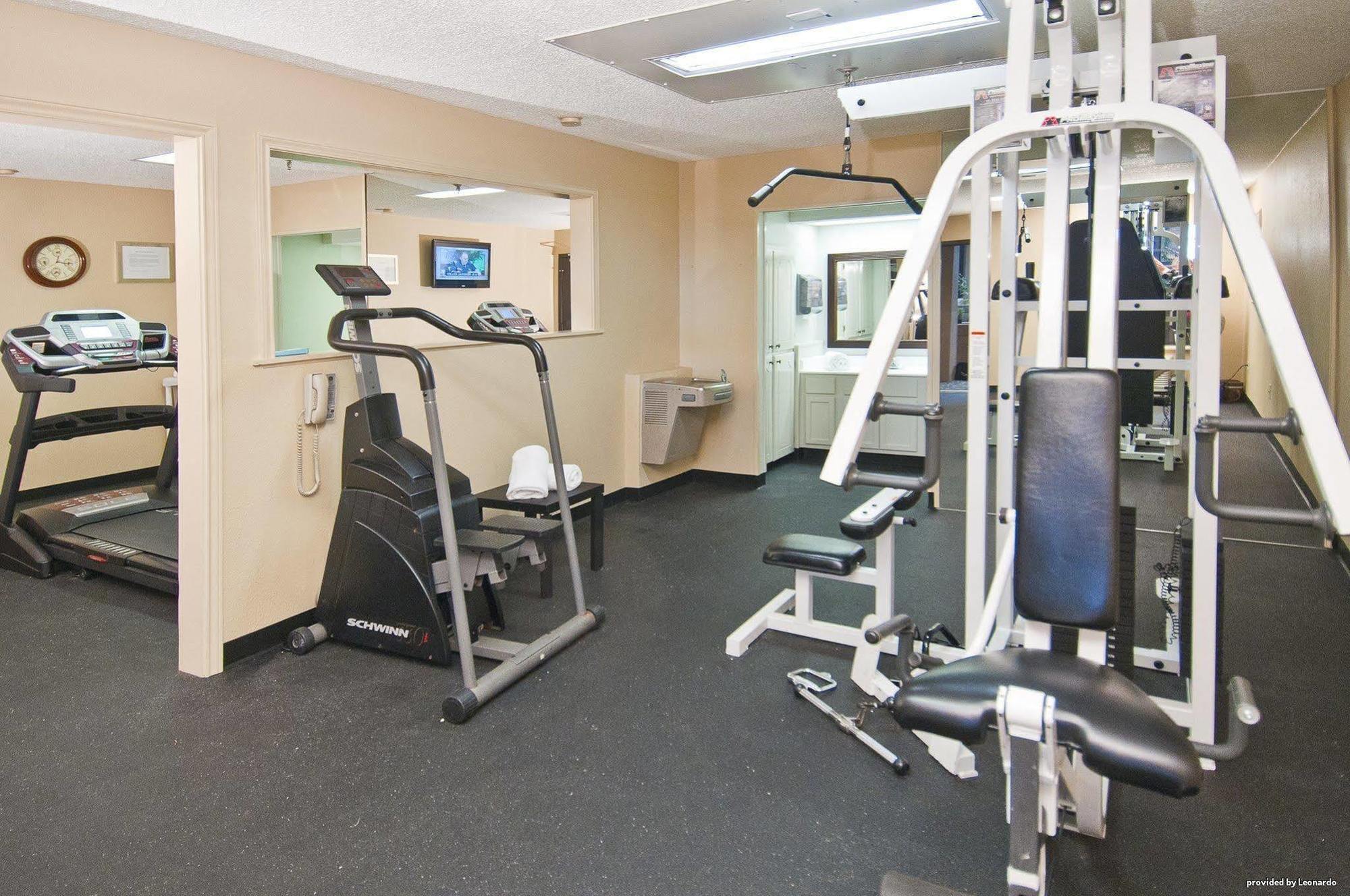 Best Western Of Alexandria Inn & Suites & Conference Center Екстериор снимка