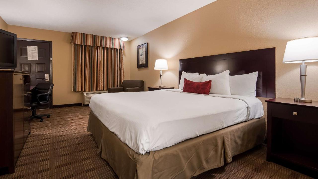 Best Western Of Alexandria Inn & Suites & Conference Center Екстериор снимка